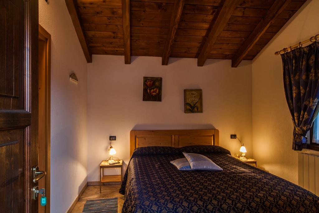 Willa Agriturismo Al Castagneto Mazzo di Valtellina Zewnętrze zdjęcie