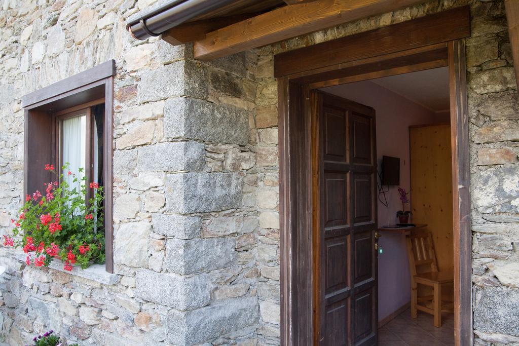 Willa Agriturismo Al Castagneto Mazzo di Valtellina Zewnętrze zdjęcie