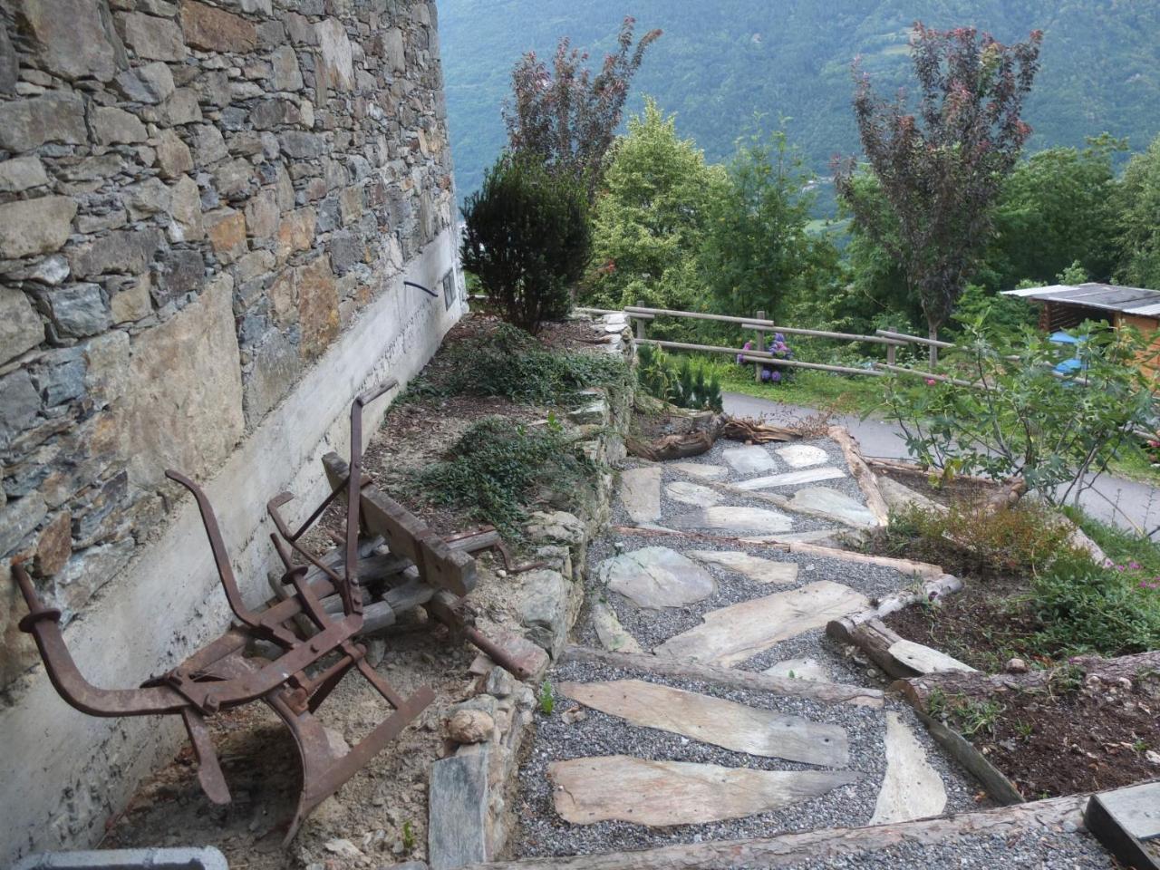 Willa Agriturismo Al Castagneto Mazzo di Valtellina Zewnętrze zdjęcie