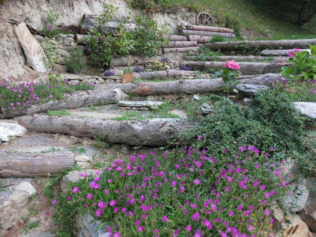 Willa Agriturismo Al Castagneto Mazzo di Valtellina Zewnętrze zdjęcie