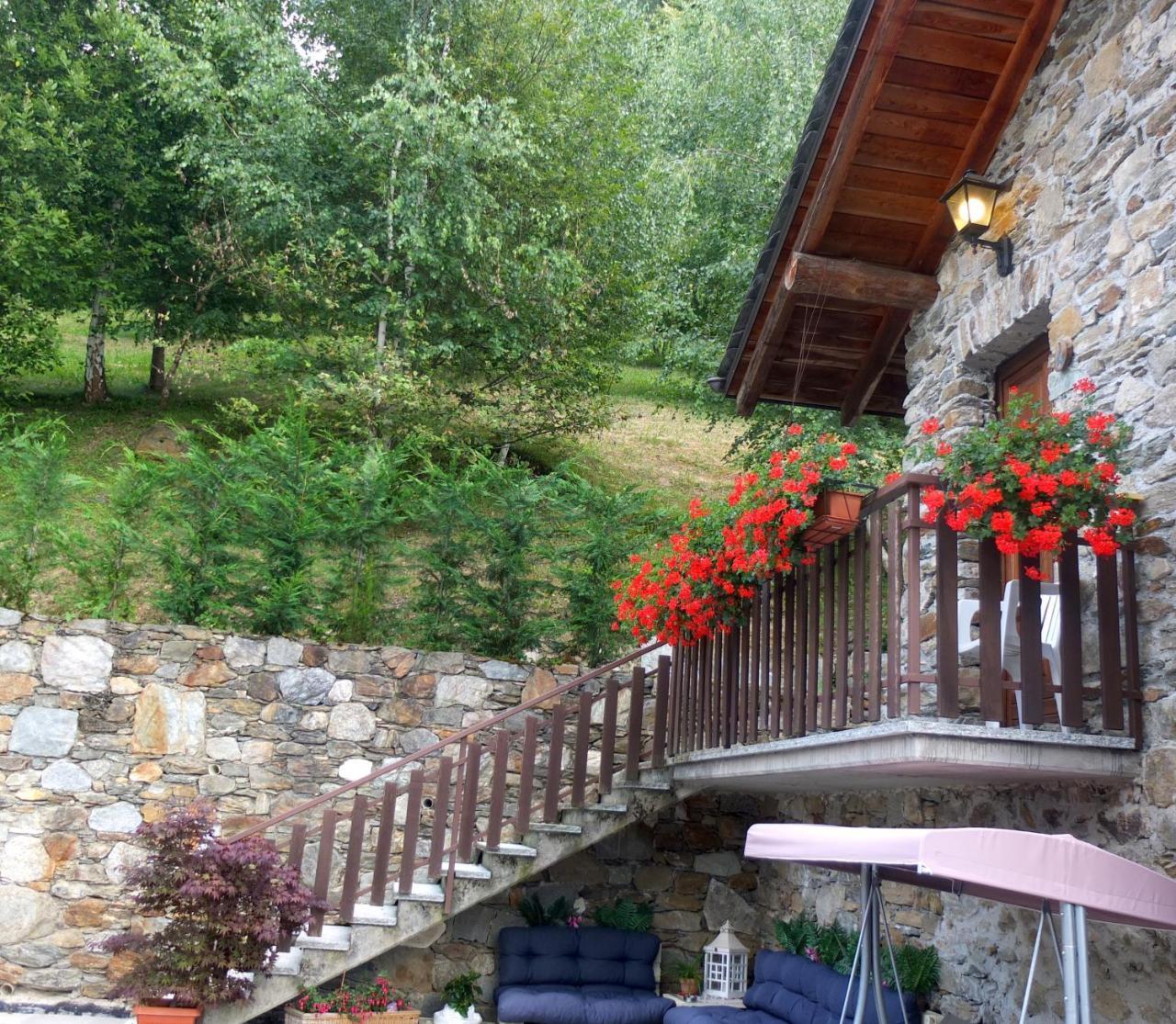 Willa Agriturismo Al Castagneto Mazzo di Valtellina Zewnętrze zdjęcie